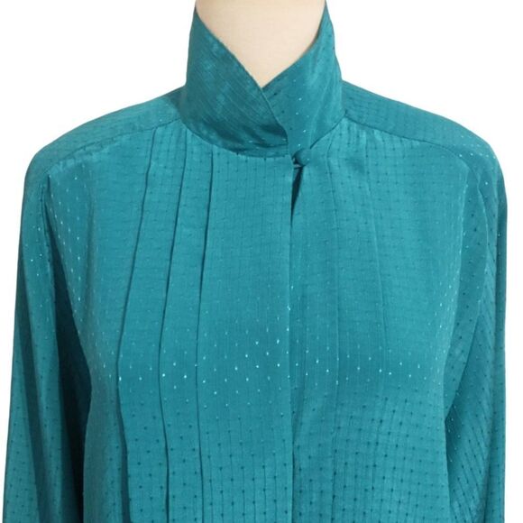 High Neck Pleated Flowy Blouse Sz M 10 Silky Regency Office Siren Corpcore Vtg - Picture 2 of 16